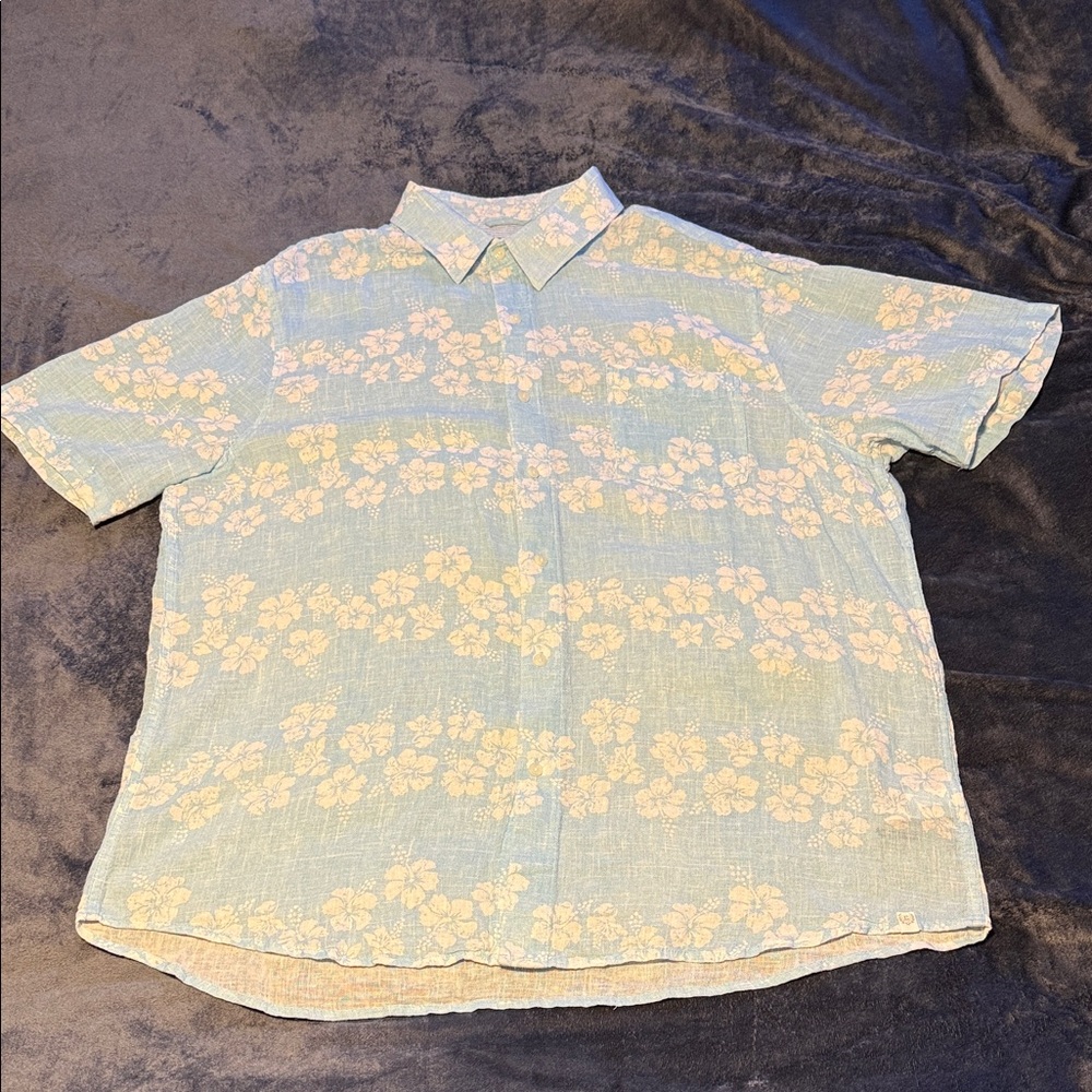 Chaps Blue and White Floral Casual Shirt